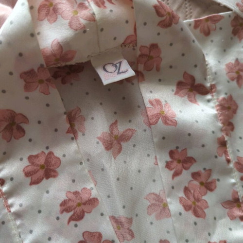 Oz satin sleepwear set 3 pieces like new, white with pink flowers
