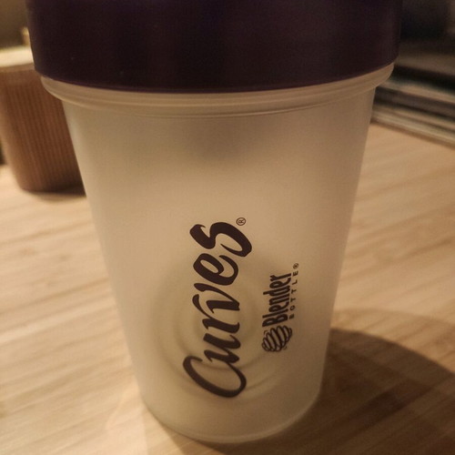 Shaker from Curves with patented silver blade new