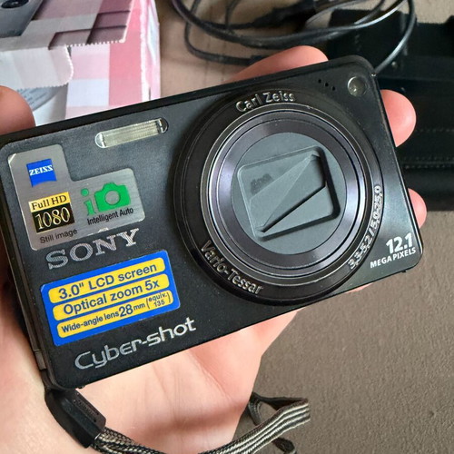 Sony W290 and Samsung ST1000 camera set, working