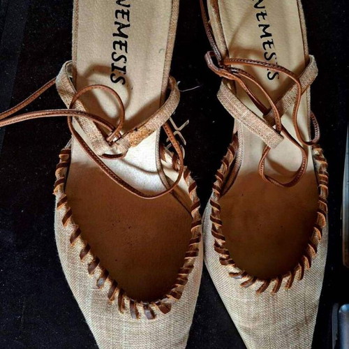 Vintage Y2K Nemesis mules size 39, like new, beige and brown