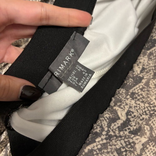Primark midi skirt with elastic and pleats like new, beige