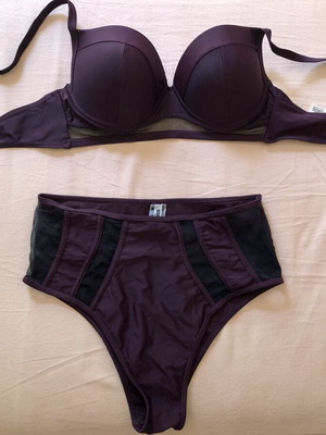 Sogno d’Oro purple bikini with black mesh, size 48