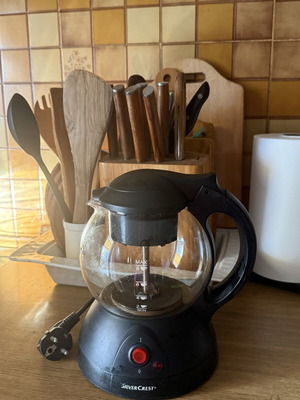 Tea maker and kettle appliance