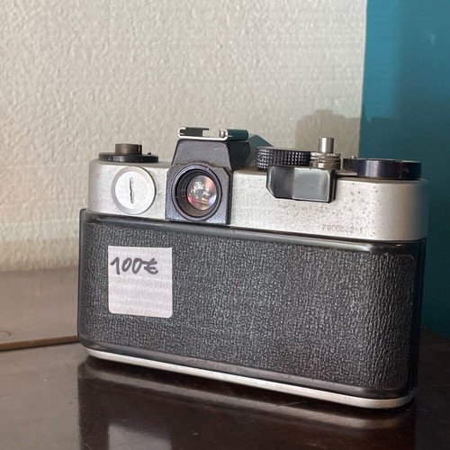 TTL camera from Soviet Union used, unknown functionality