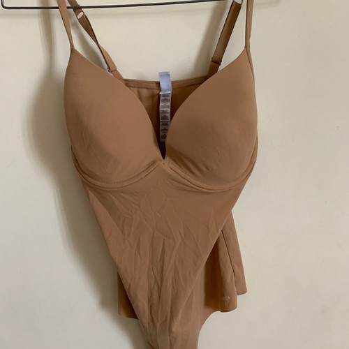 La Perla nude seamless lingerie used