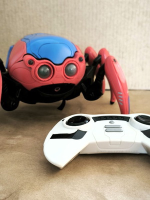 Spider-Bot Interactive Remote Control Bot Avengers Campus σαν καινούργιο