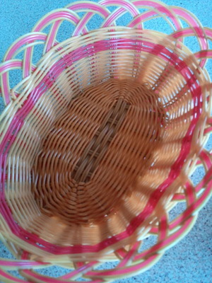 Plastic bread basket yellow and red