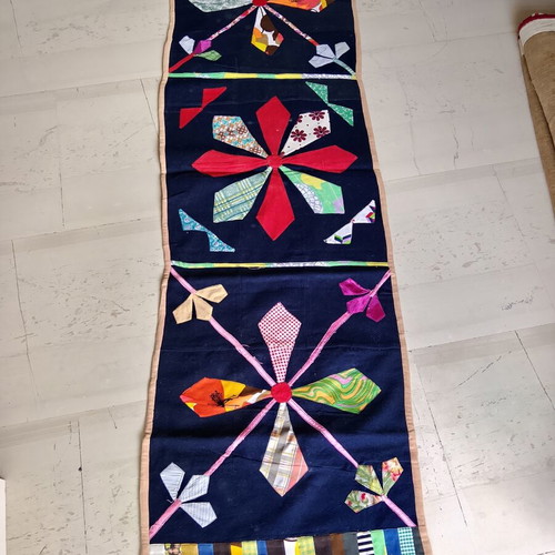 Μάλλινο χειροποίητο χαλί Patchwork Quilt σαν καινούργιο