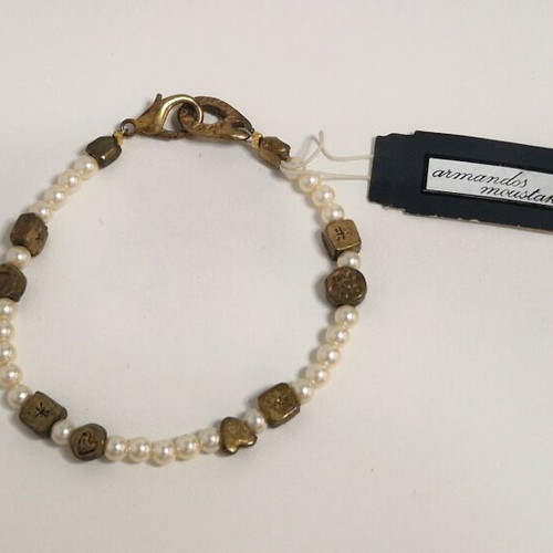 Bracelet old and unused with metal elements