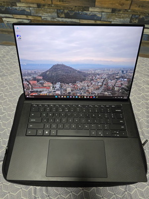 Dell Precision 5570 laptop used, i9-12900H, RTX A2000, 32GB DDR5, 1TB SSD, 4K UHD+ Touch