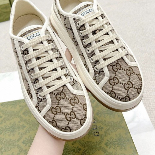 Gucci sports shoes, size 37, brown