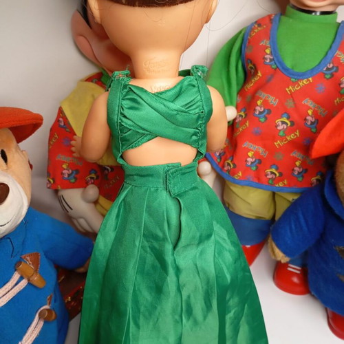 Nancy Famosa collectible doll used with emerald dress Juanjo Oliva