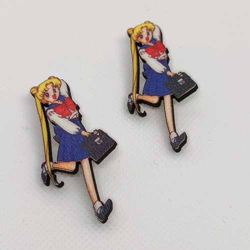 Wooden earrings with stainless steel clasp, 5 cm height, new