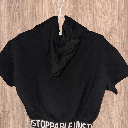 Thin hoodie refurbished, size small, black