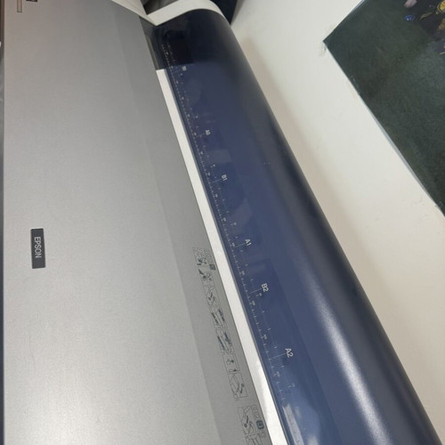 Epson Stylus Pro 9800 Printer like new, plotter