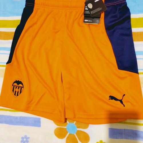 Valencia F.C. shorts new, medium size