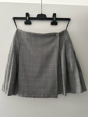 Vintage 90s ασπρόμαυρη καρό mini φούστα σαν καινούργιο
