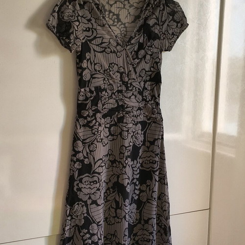 Mexx short-sleeve wrap dress black and grey floral tulle