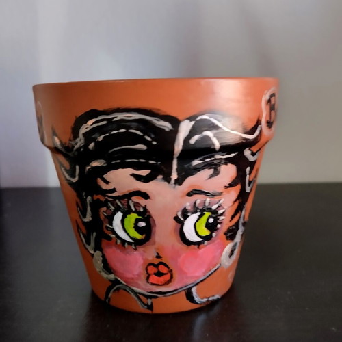 Clay flowerpot Betty Boop with handmade painting new