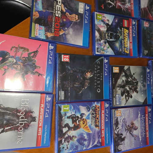 PS4 games new, collection of 17 titles