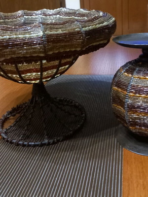 Fruit bowl candle holder like new, metal with beads