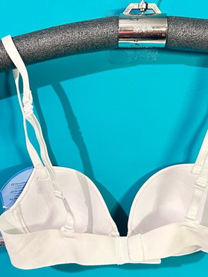 Sloggi Invisible T-Shirt Bra new white bra sizes 70A and 70C