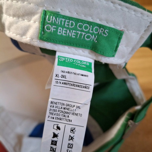 United Colors of Benetton hat multicolor like new, size XL