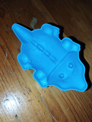 Beach toy like new