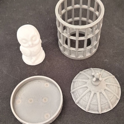 Hedwig figure with cage 3D printed, made to order