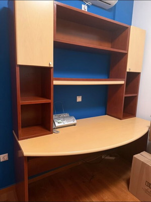 Desk with Bookshelf and Drawer Unit like new