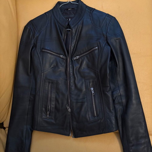 Leather jacket black like new, genuine leather XS