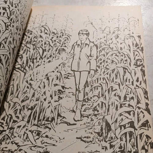 E.T. coloring book vintage 1984, like new
