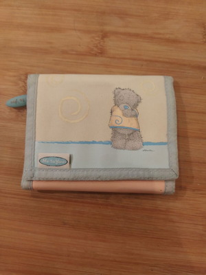 Me to You Tatty Teddy wallet like new, white-cream and turquoise