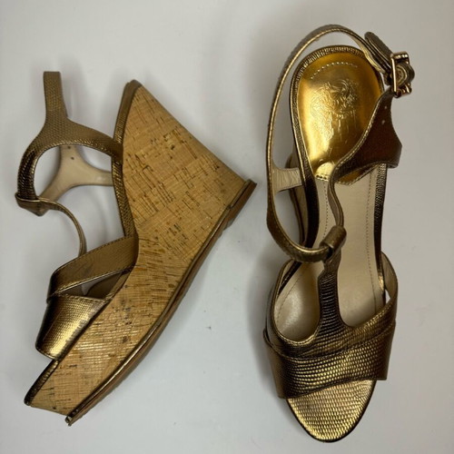 Vince Camuto gold platforms like new, size 38
