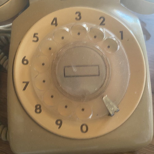 Vintage Standard Elektrik Hellas rotary phone 1982 used, beige
