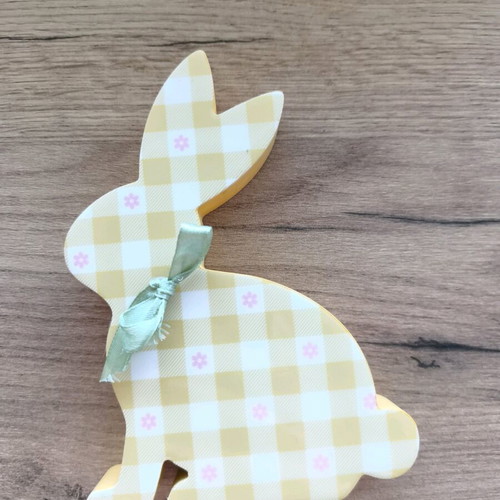 Decorative wooden rabbit like new