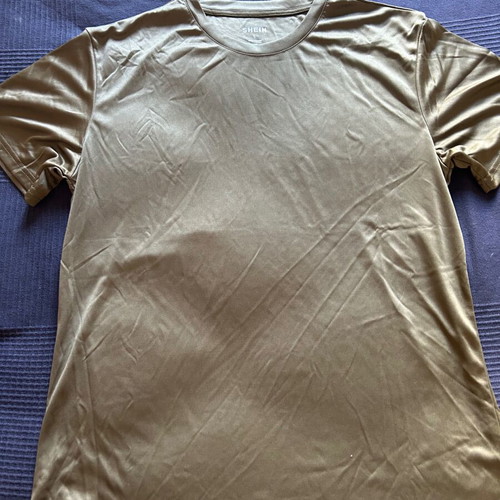 Pack of 4 SHEIN large short-sleeve t-shirts new, beige, olive, black, white