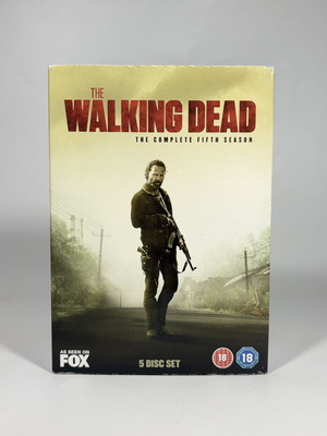The Walking Dead The Complete Fifth Season DVD used with English subtitles