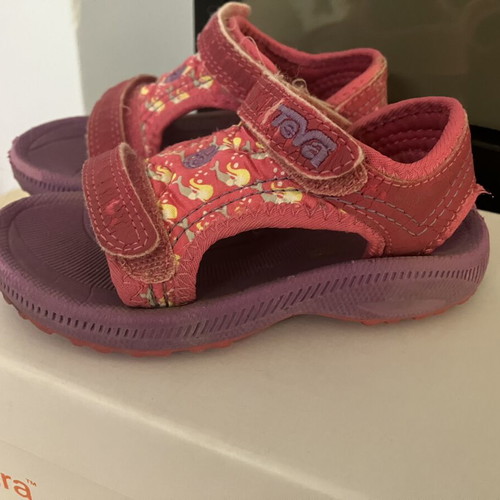 Teva Anatomical Sandals Size 21 Used