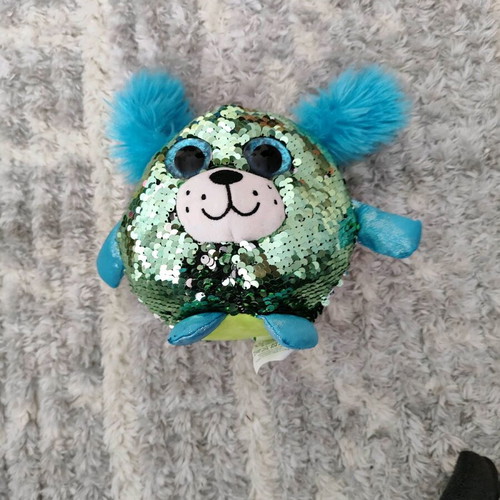 Stuffed animals like new, assorted