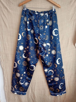 Пижамени панталони като ново, размер L/XL, нощно небе