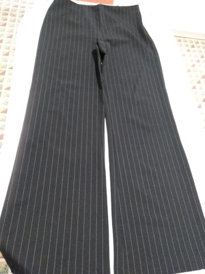 Anna Riska bell-bottom pants used with free black pants
