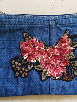 Τσάντα denim χιαστί καινούργια με ροζ λουλούδι παγιέτες