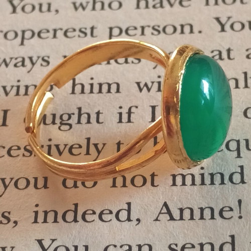 Green Agate Cabochon Adjustable Ring in Gold Tone, New