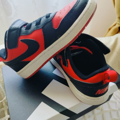 Nike athletic shoes size 27 like new, black and red