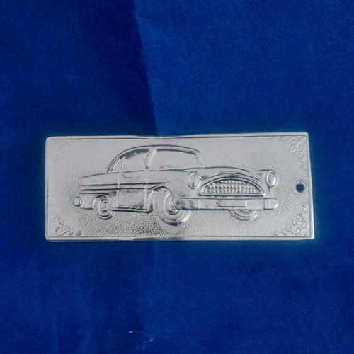 Metal votive new in excellent condition