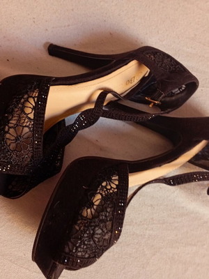 Peep toe shoes size 39 new black