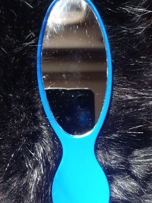 Hand mirror like new