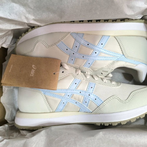 Asics Tiger Runner II athletic shoes new, size 38, beige