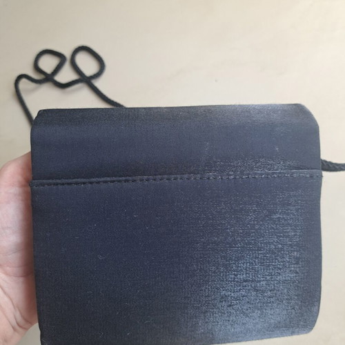 Hunter black evening shoulder bag clutch like new